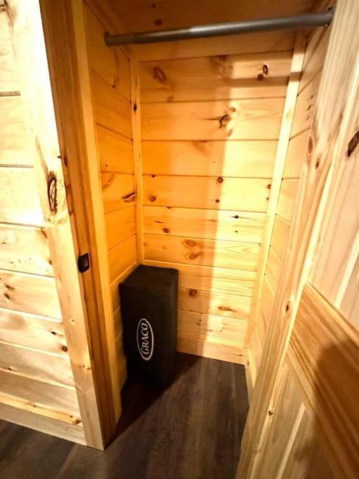 New! Indoor Pool/Ps 5/Hot Tub/Parkway Villa Pigeon Forge Eksteriør bilde